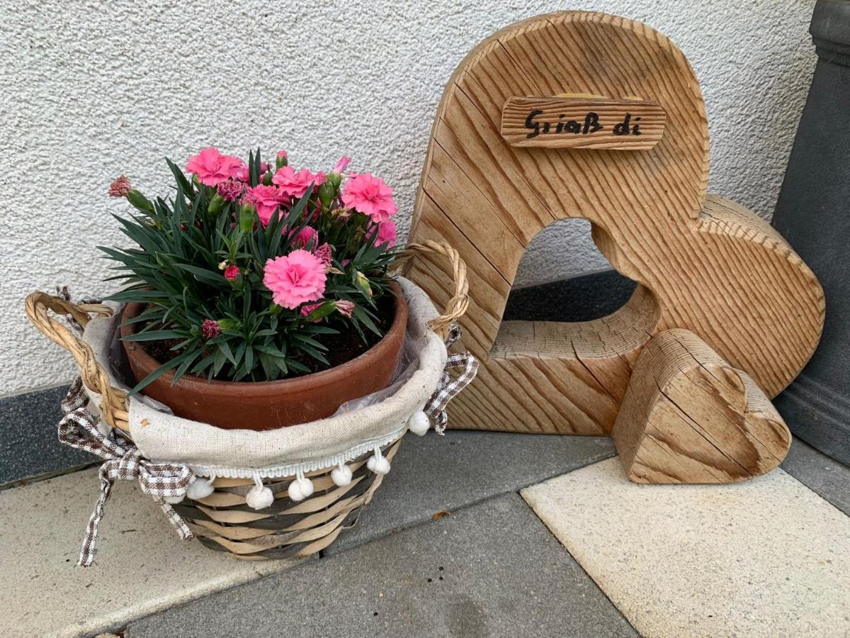 Apartment'S Haus Tegischer Neustift im Stubaital Exterior foto